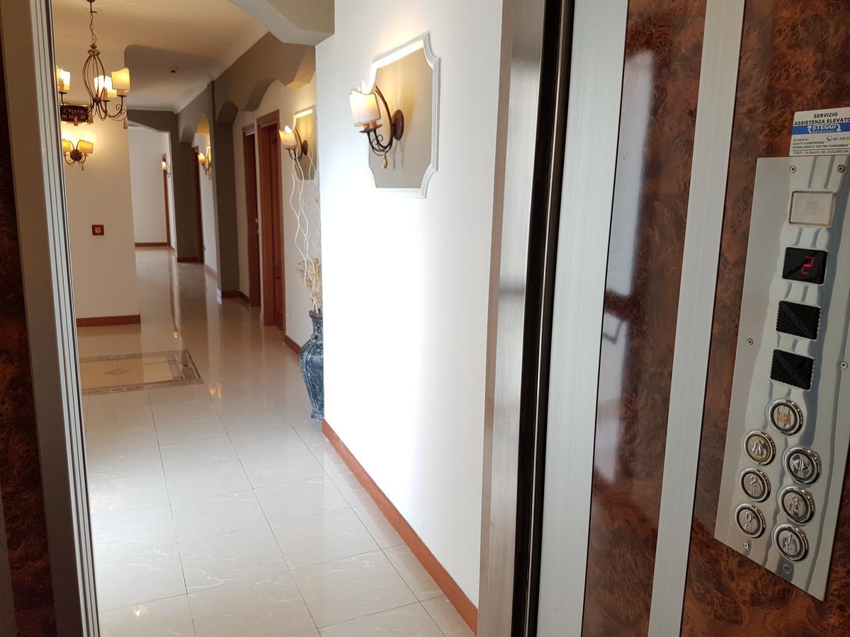Hotel Joy Castel Volturno Bagian luar foto