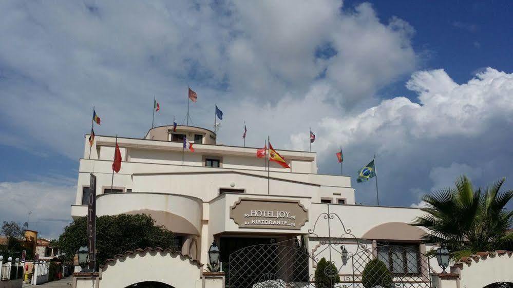 Hotel Joy Castel Volturno Bagian luar foto