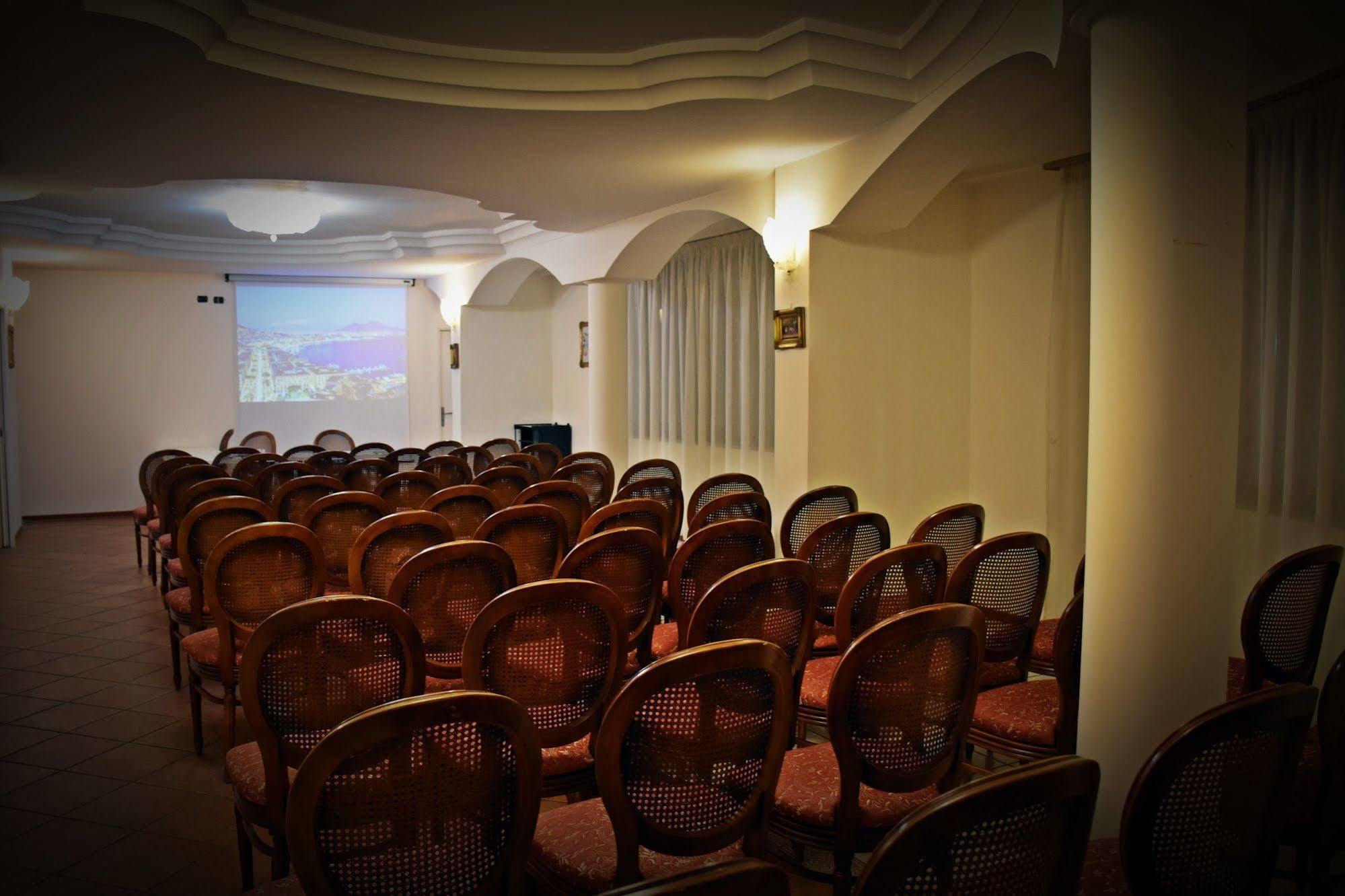 Hotel Joy Castel Volturno Bagian luar foto